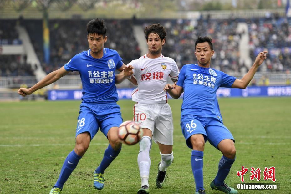 包含权健客场逼平富力，保级艰难但形势尚可的词条