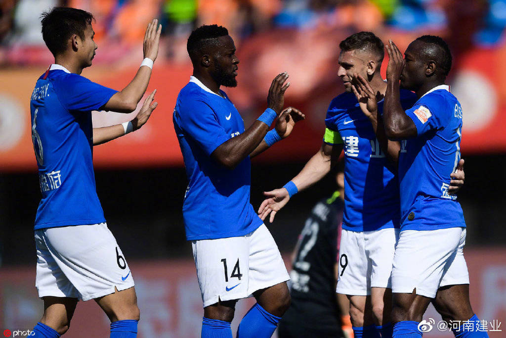 关于武汉队取得三连胜击败河南建业的信息