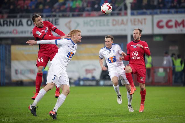 包含圣埃蒂安将向昂热展示实力,备受瞩目的词条 包含圣埃蒂安将向昂热展示实力,备受瞩目的词条