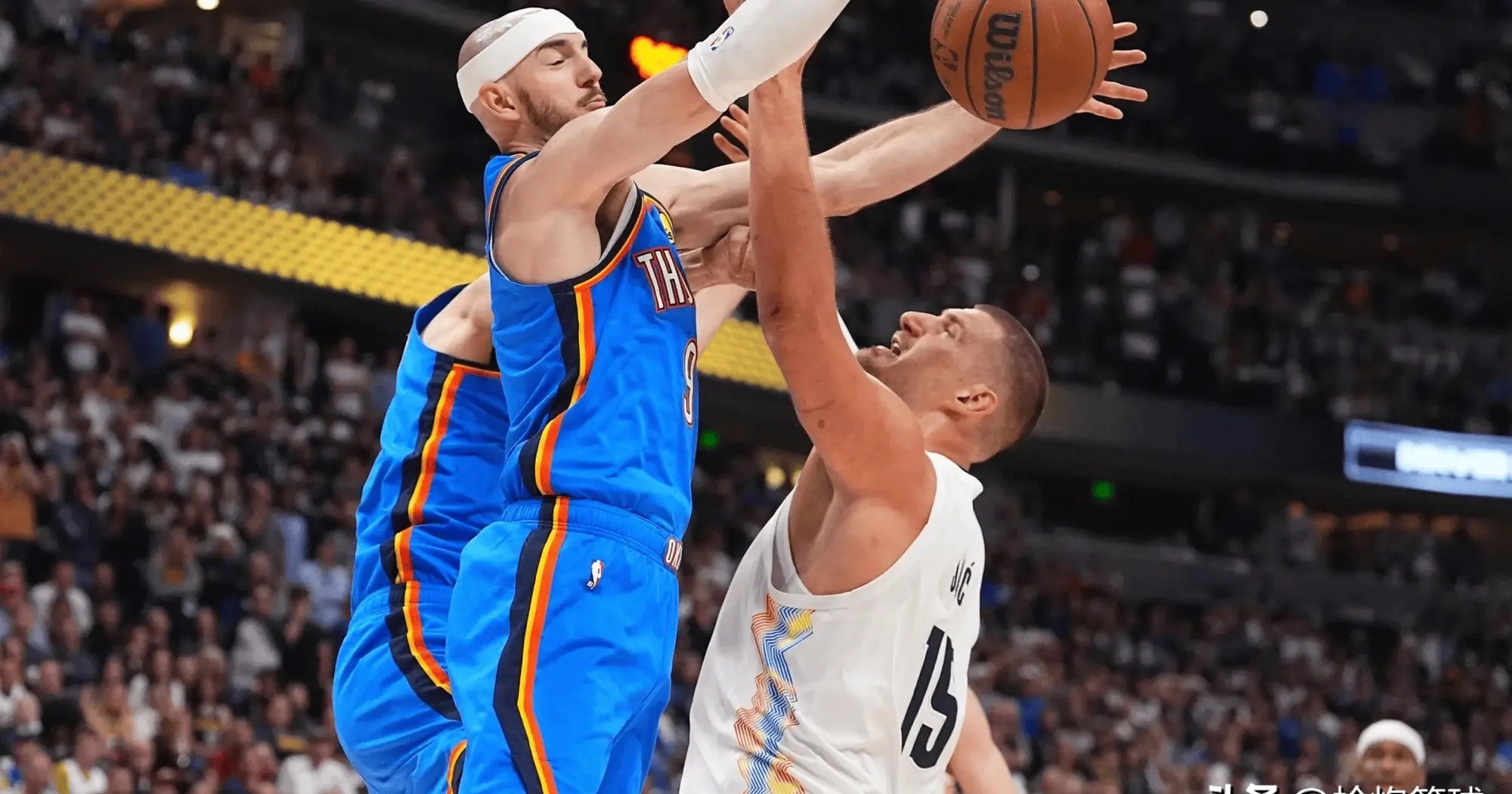 掘金终结勇士连胜，约基奇砍下28分
