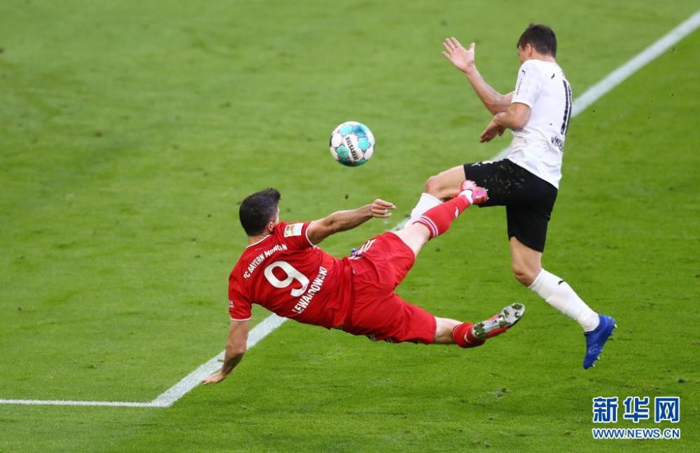 包含拜仁慕尼黑主场大胜！门兴格拉德巴赫难敌猛虎实力的词条