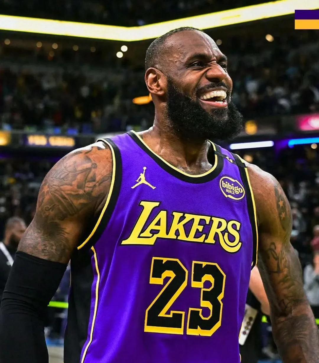 湖人客场艰难击败公牛，詹皇逆天表现