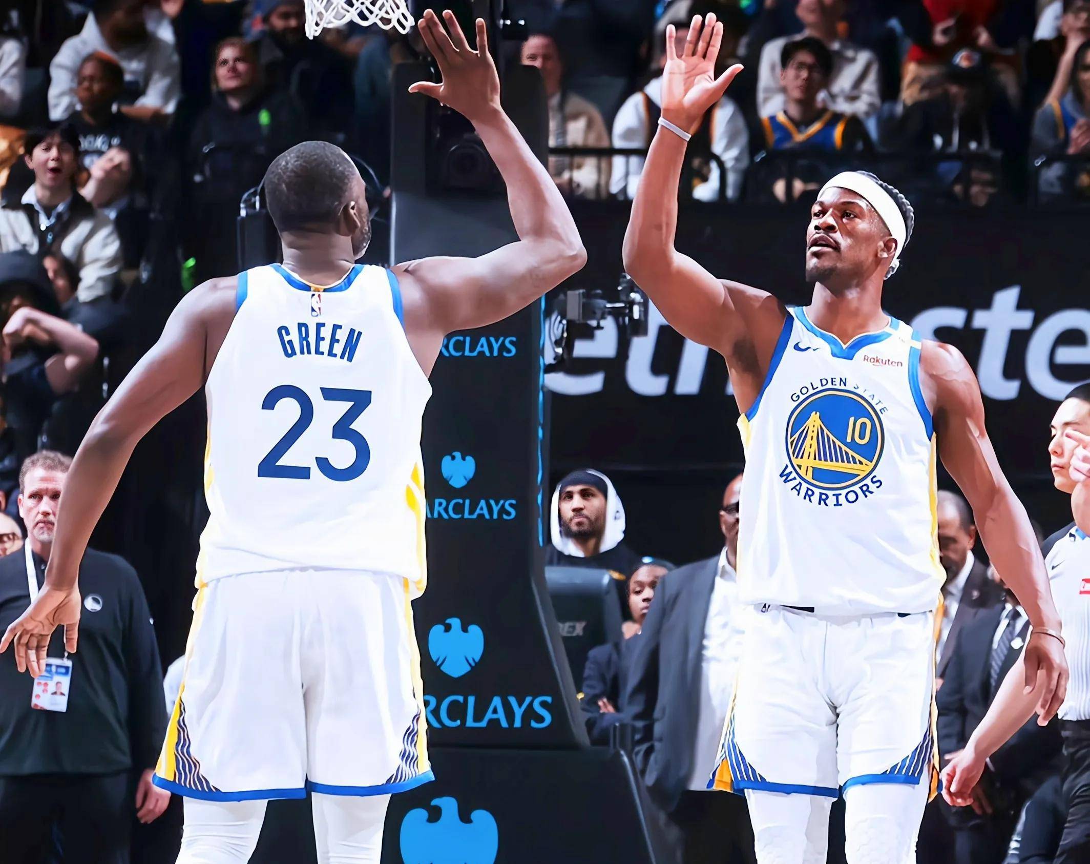 勇士险胜国王,取得四连胜 勇士险胜国王,取得四连胜